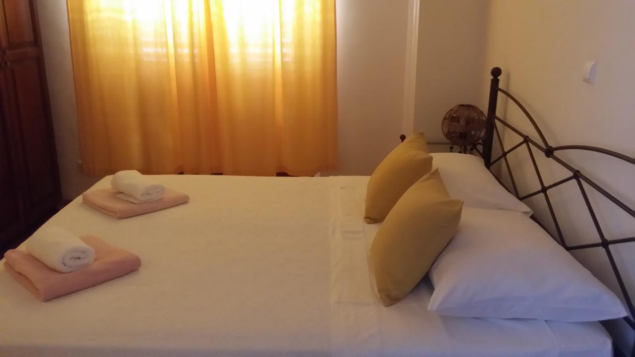 Sandra Hvar Apartament *